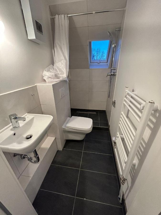 Top Monteurzimmer Duisburg Zewnętrze zdjęcie